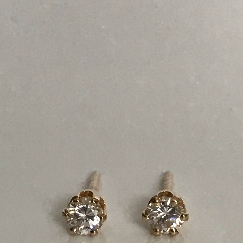 14k NATURAL NEAR PERFECT DIAMOND STUD EARRINGS - Picture 6 of 8